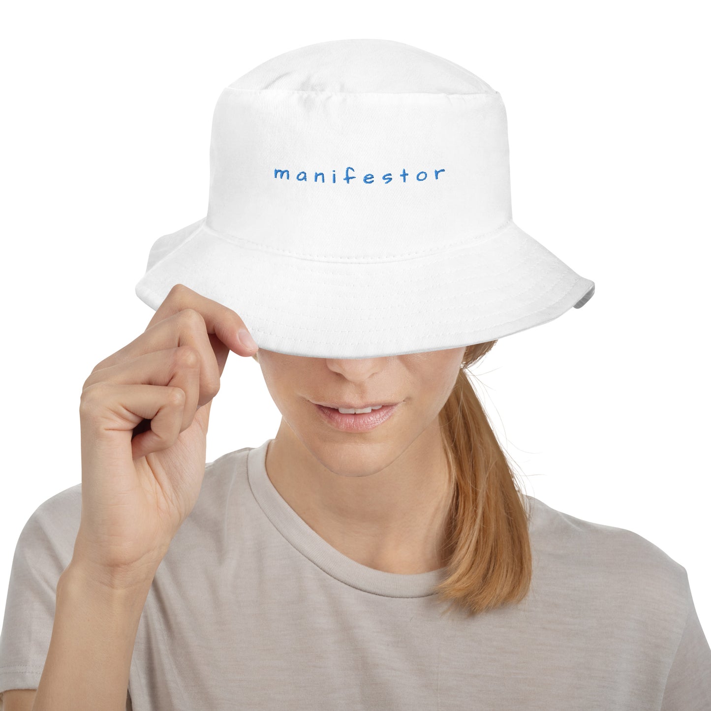 manifestor bucket hat