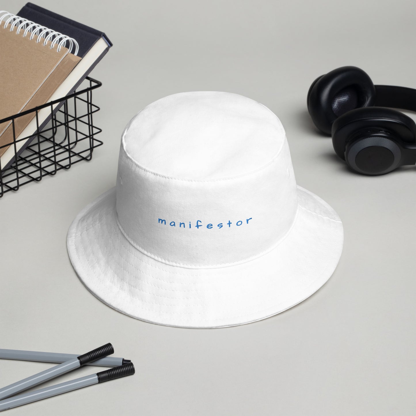 manifestor bucket hat